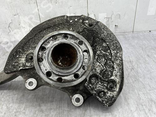 Right front steering knuckle MERCEDES-BENZ E-CLASS T-Model (S213) E 220 d (213.204) | BP32383702M26