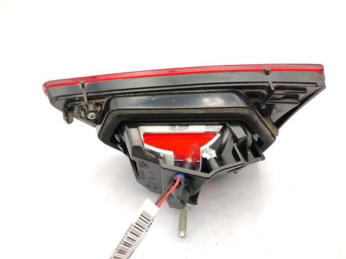 left-tailgate-light-renault-clio-iv-bh_-2012-2013-2014-2015-2016-2017-2018-2019-2020-2021-23738613 main image