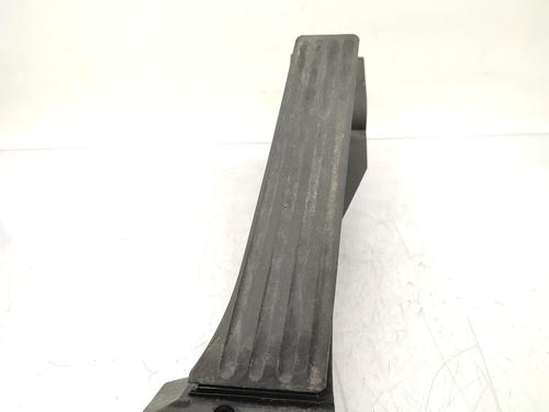 Pedal Pedal BMW 5 Touring (E61) 535 d (272 hp) 23677058 23677058