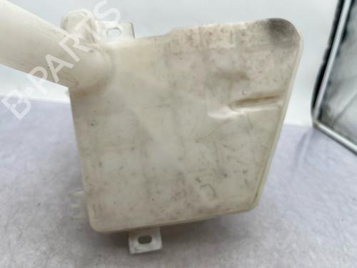 Used Windscreen washer tank Windscreen washer tank 36956542 36956542