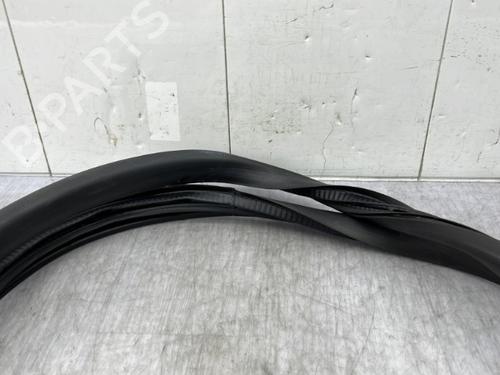 rubber-door-seal-renault-megane-iv-hatchback-b9amn_-2015-23680390 main image