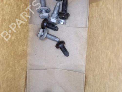 Rear seat CITROËN C3 II (SC_) 1.2 VTi 82 | BP23742017C17 - Image 3