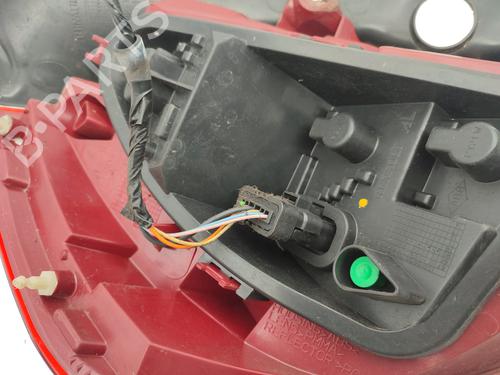 Right taillight RENAULT CLIO III (BR0/1, CR0/1) 1.2 16V (BR02, BR0J, BR11, CR02, CR0J, CR11) | BP23684004C35 