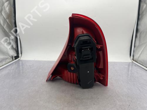 Used Left taillight Left taillight RENAULT CLIO II (BB_, CB_) [1998-2016] 39717010 39717010