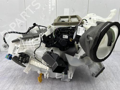 Heater matrix box PEUGEOT 2008 I (CU_) 1.2 THP 110 / PureTech 110 | BP30676826M61