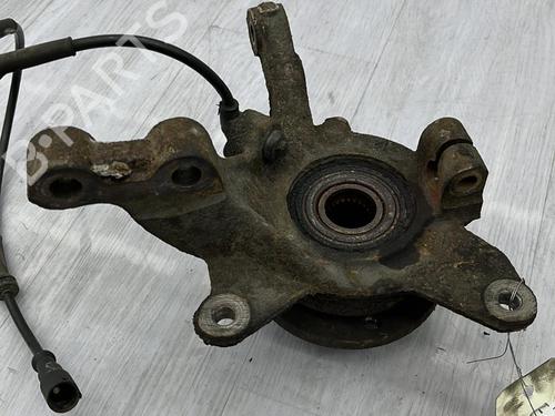 Used Right front steering knuckle Right front steering knuckle RENAULT MEGANE I Grandtour (KA0/1_) 1.9 dTi (KA1U) (80 hp) 23704306 23704306