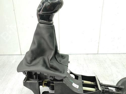 Gear lever PEUGEOT 208 I (CA_, CC_) 1.5 BlueHDI 100 | BP23721365M90 