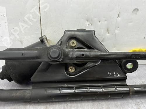 Front wiper motor HYUNDAI SANTA FÉ I (SM) 2.0 CRDi 4x4 | BP23680856M29 