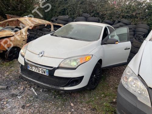 Dashboard RENAULT MEGANE III Hatchback (BZ0/1_, B3_) 1.5 dCi (BZ09, BZ0D, BZ1W, BZ29, BZ14) | BP23704833C46 - Image 32