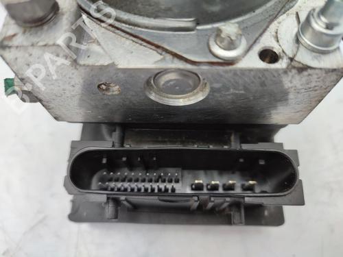 Used ABS pump RENAULT CLIO II (BB_, CB_) 1.5 dCi (BB3N, CB3N) (84 hp) 23719039