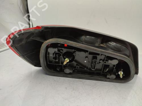 Used Right taillight Right taillight 28026049 28026049