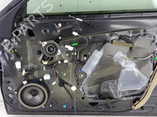 Used Right front door LEXUS IS II (_E2_) 220d (ALE20) (177 hp) 23720959