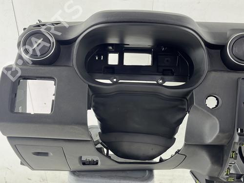 Used Dashboard Dashboard DACIA DUSTER (HM_) 1.5 dCi 115 (HMAD) (116 hp) 31716691 31716691