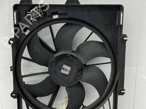 Used Radiator fan RENAULT CLIO II (BB_, CB_) 1.4 16V (B/CB0P, BB13) (98 hp) 23673691