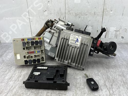 Used Electronic module RENAULT MODUS / GRAND MODUS (F/JP0_) 1.5 dCi 75 (75 hp) 32141631