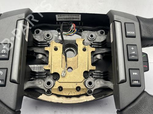 Steering wheel LAND ROVER DISCOVERY III (L319) 2.7 TD 4x4 | BP32391308C49