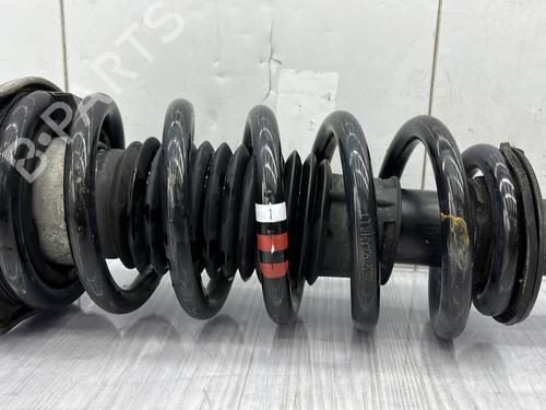Used Left front shock absorber Left front shock absorber MERCEDES-BENZ C-CLASS (W205) C 220 BlueTEC / d (205.002, 205.004) (170 hp) 23759148 23759148