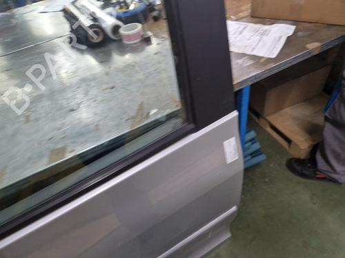 Left front door PEUGEOT 1007 (KM_) 1.6 HDi | BP23705337C2 