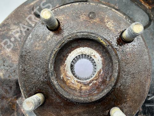 Used Right front steering knuckle Right front steering knuckle MITSUBISHI LANCER V Station Wagon (CB_W, CD_W) 1.6 16V 4WD (CD4W) (113 hp) 25270068 25270068