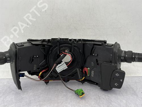 Used Steering column stalk RENAULT CLIO III (BR0/1, CR0/1) 1.5 dCi (C/BR0G, C/BR1G) (68 hp) 31307864