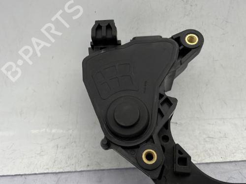 pedal-nissan-juke-f15-2010-2011-2012-2013-2014-2015-2016-2017-2018-2019-23753917 main image