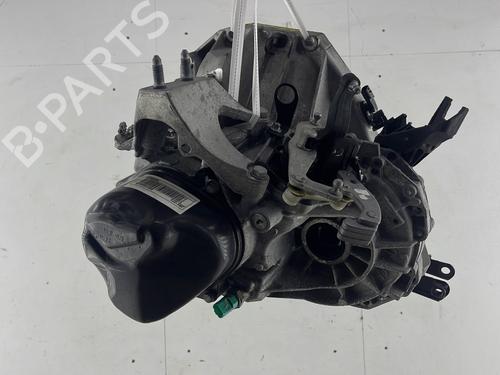 Used Gearbox Gearbox DACIA SANDERO II 1.5 Blue dCi 95 (B8JL) (95 hp) 29571446 29571446
