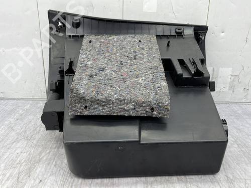 Glove box PEUGEOT 308 II (LB_, LP_, LW_, LH_, L3_) 1.5 BlueHDi 130 | BP29919836C95