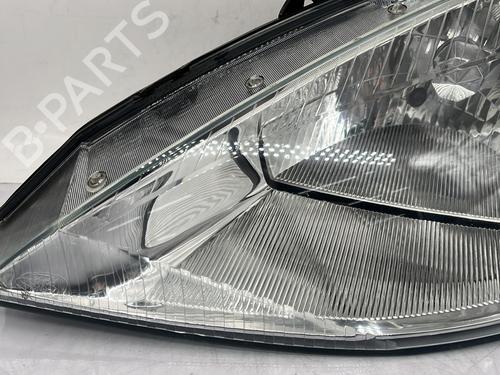 Scheinwerfer links FORD FOCUS I (DAW, DBW) 1.8 Turbo DI / TDDi | BP23720638C28