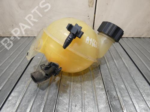 Used Expansion tank CITROËN C4 I (LC_) 1.6 HDi (109 hp) 23695316