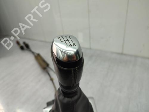 Used Gear lever Gear lever RENAULT CAPTUR I (J5_, H5_) 1.2 TCe 120 (118 hp) 23741378 23741378