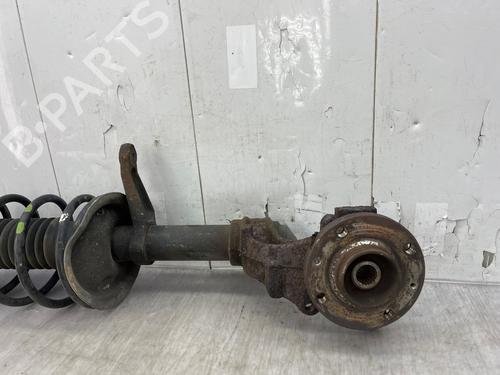 Used Left front steering knuckle Left front steering knuckle CITROËN SAXO (S0, S1) 1.4 VTS (75 hp) 35998351 35998351