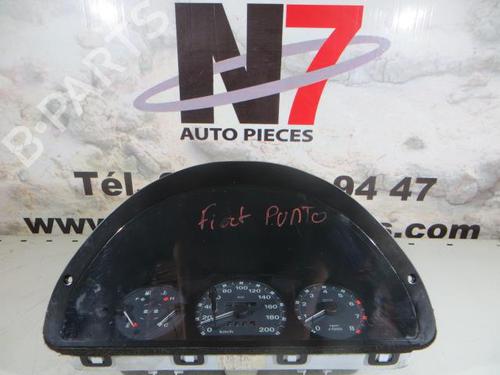 Used Instrument cluster FIAT PUNTO (188_) 1.2 60 (188.030, .050, .130, .150, .230, .250) (60 hp) 23705003