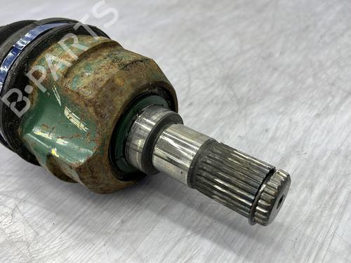 Used Right front driveshaft Right front driveshaft MITSUBISHI LANCER V Station Wagon (CB_W, CD_W) 1.6 16V 4WD (CD4W) (113 hp) 25270065 25270065