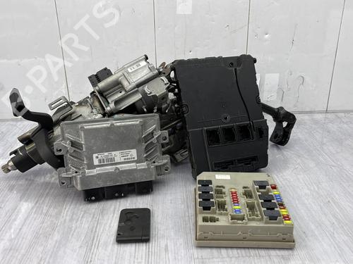 Used Electronic module RENAULT CLIO III (BR0/1, CR0/1) 1.2 16V (BR0P, CR0P) (101 hp) 28588619
