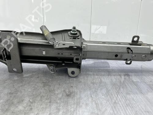 Used Steering column Steering column VW GOLF VI (5K1) 1.4 TSI (160 hp) 23705391 23705391