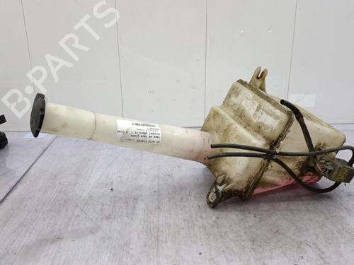 Used Windscreen washer tank HYUNDAI SANTA FÉ I (SM) 2.0 CRDi 4x4 (125 hp) 23706014