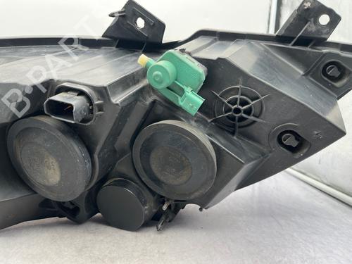 Left headlight RENAULT MASTER III Van (FV) 2.3 dCi 125 FWD (FV0C, FV0D, FV0G, FV0H, FV0J, FV0K,... | BP37868037C28 - Image 2