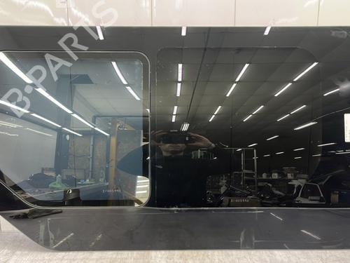 Dør rude ventre bagtil RENAULT TRAFIC II Van (FL) 1.9 dCi 80 (FL0B) (82 hp) 32001427