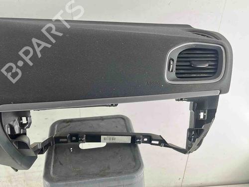 Dashboard VOLVO V40 Hatchback (525) D2 | BP36551712C46  - Image 5