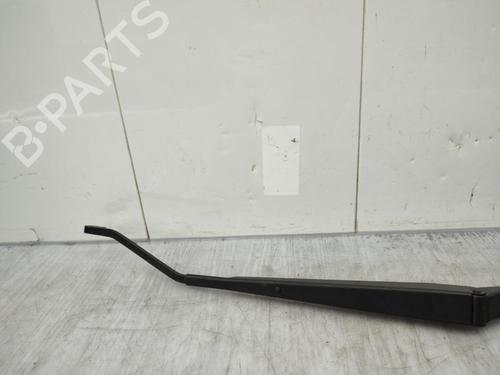 front-windshield-wiper-arm-toyota-rav-4-ii-_a2_-2000-2001-2002-2003-2004-2005-23729865 main image