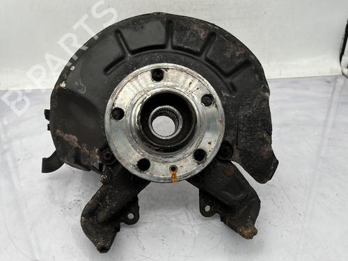 Venstre Styrespindel Lejehus SKODA FABIA II (542) 1.4 TDI (80 hp) 32302096