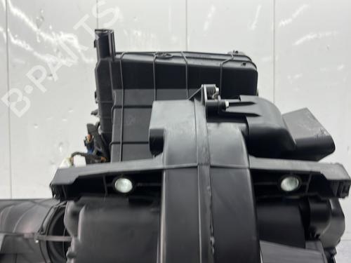 Heater matrix box FORD KA (RU8) 1.2 | BP33737917M61 - Image 10
