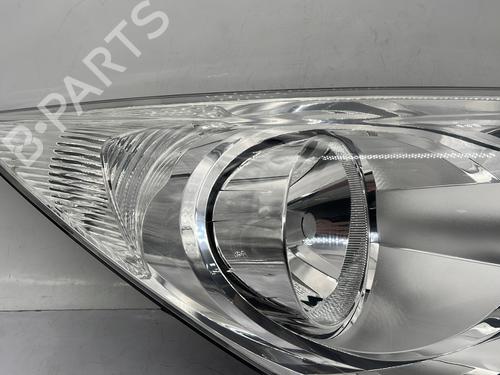 Right headlight KIA VENGA (YN) 1.6 CRDi 115 | BP30125623C29