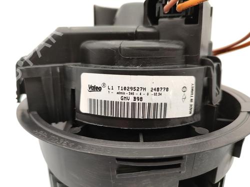 Heater blower motor RENAULT CLIO IV (BH_) 1.5 dCi 90 | BP23732969M62 