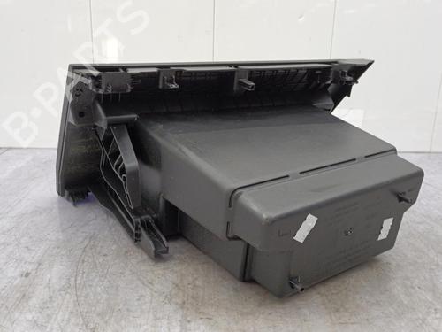 Used Glove box DACIA SANDERO III 1.0 TCe 100 ECO-G (101 hp) 23709268
