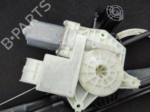 Used Right front window motor Right front window motor PEUGEOT 308 SW II (LC_, LJ_, LR_, LX_, L4_) 1.5 BlueHDi 130 (131 hp) 23742170 23742170