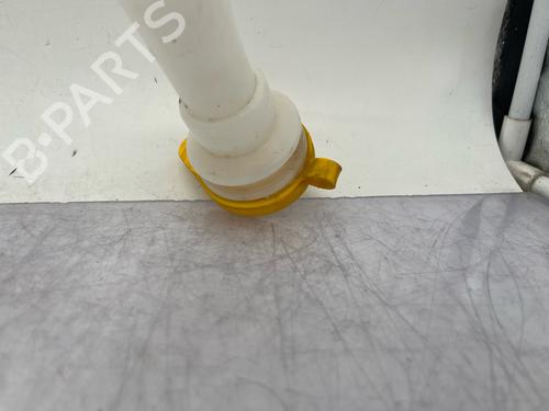 Used Windscreen washer tank Windscreen washer tank 38561268 38561268