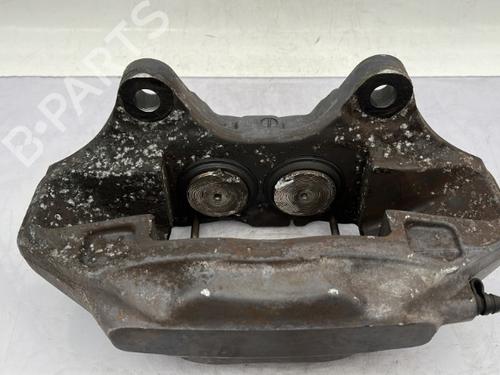 Used Right front brake caliper Right front brake caliper VW TOUAREG (7LA, 7L6, 7L7) 3.0 V6 TDI (240 hp) 23755574 23755574