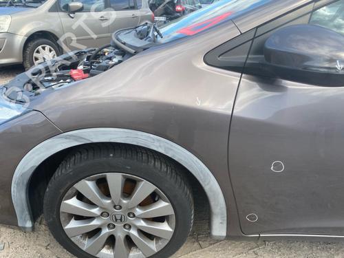 Used Left front fenders Left front fenders 39108320 39108320