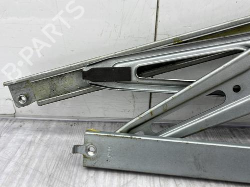 front-right-window-mechanism-toyota-yaris-_p9_-2005-2006-2007-2008-2009-2010-2011-2012-2013-2014-25281130 main image